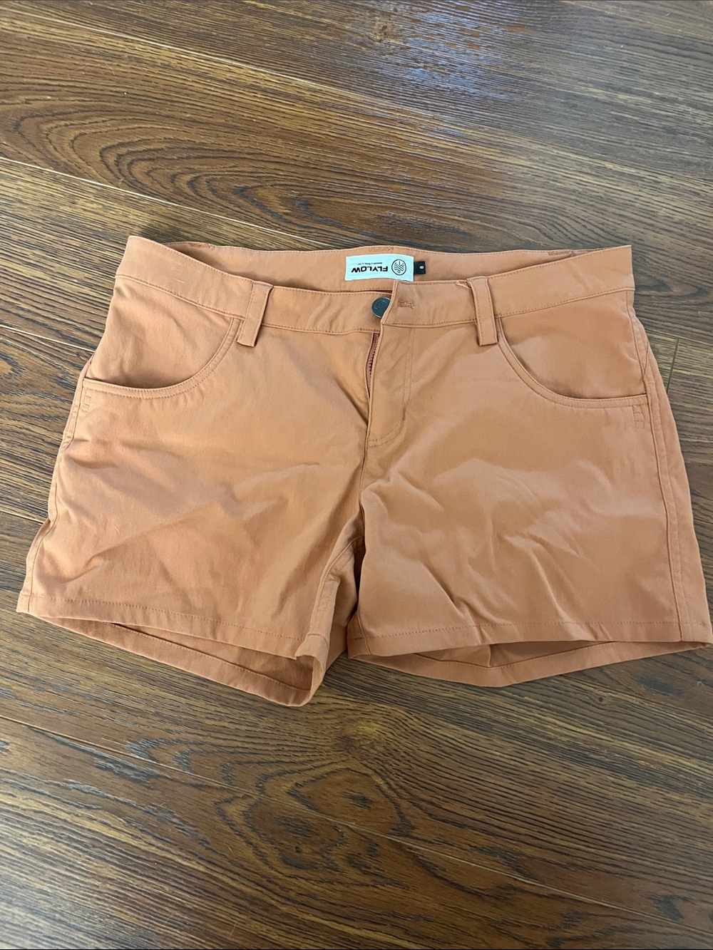 Alo Yoga Women's Rust Orange Shorts FLYLOW